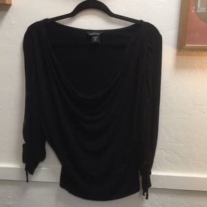 Brand Moda international. Black. Size M.